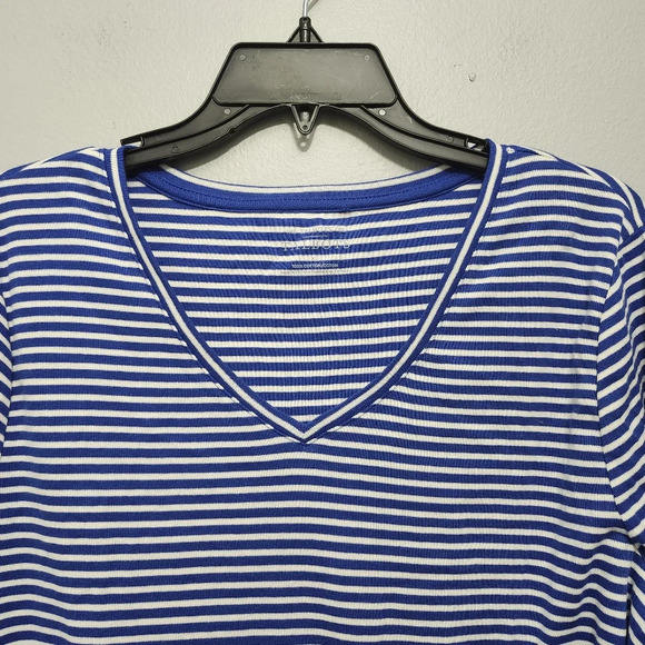 Talbots women's new long sleeve tee size XL stripped blue and white - Picture 2 of 5
